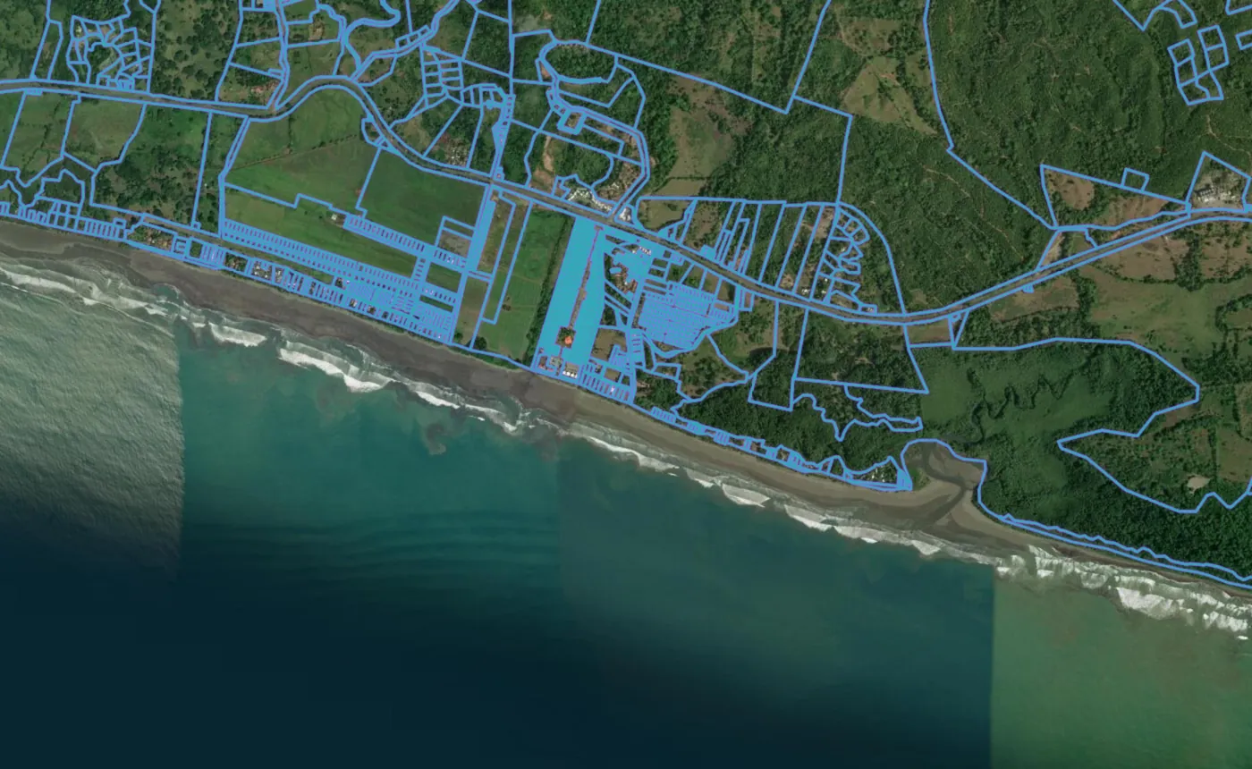 Satellite view of Bejuco with the official cadastre lines