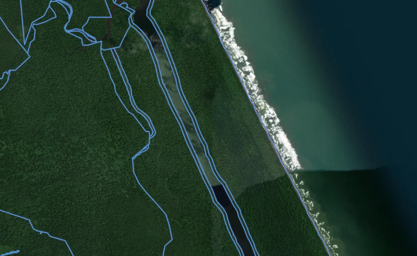 Satellite view of Tortuguero with the official cadastre lines